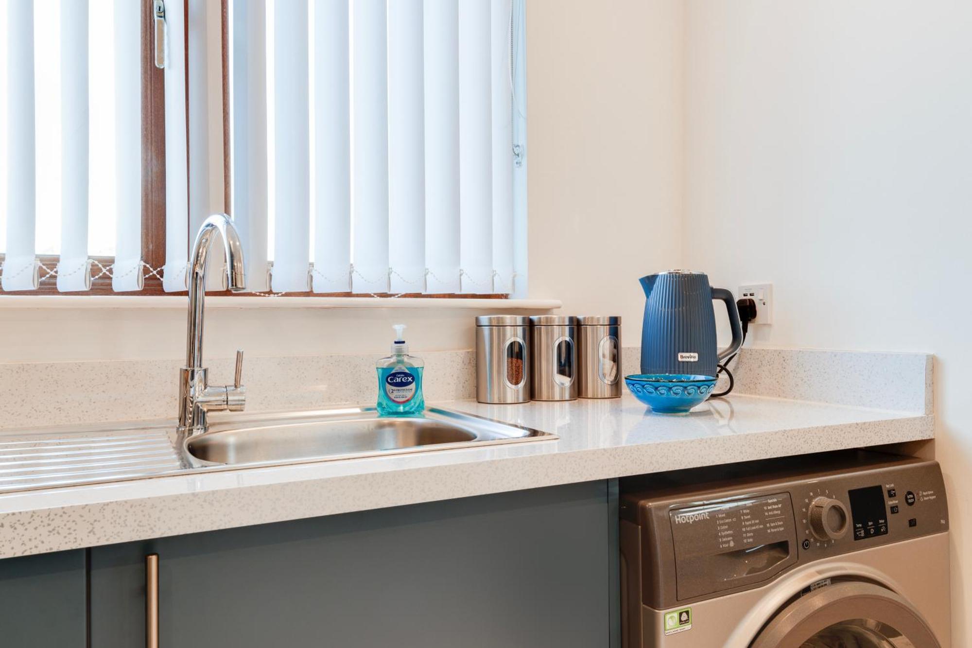 Cherryville Street Apartment ベルファスト エクステリア 写真